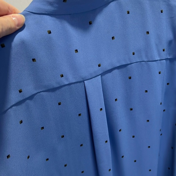 Ann Taylor Blue Ruffle Blouse👚🌟🌟🌟 - Picture 9 of 10